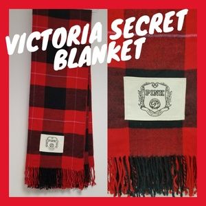 Victoria's Secret pink blanket Aprx 4'x7'